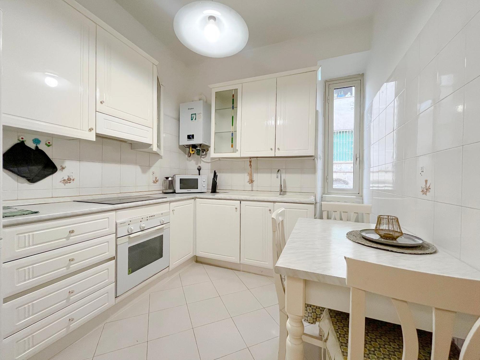 Apartment Castani Rom